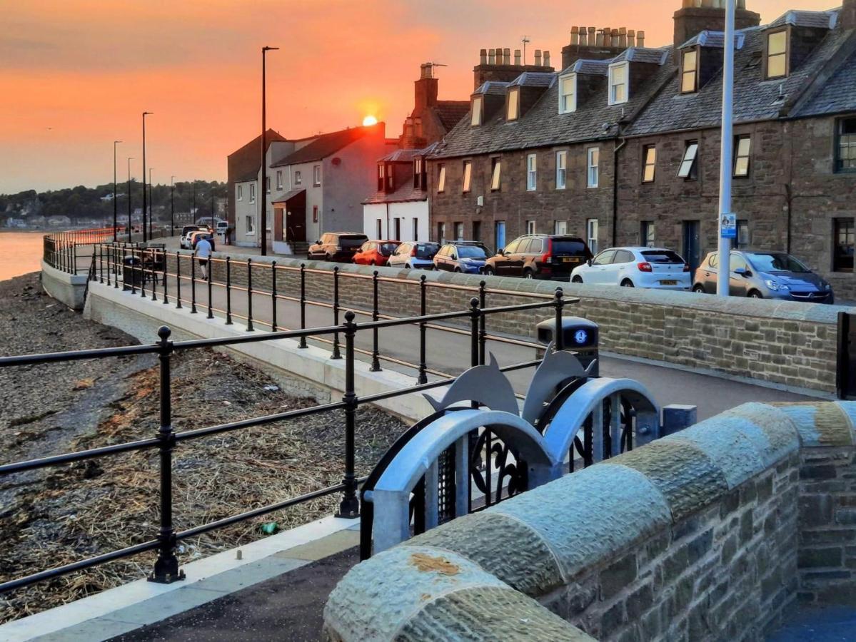 The Colours Riverside Apartment With Garden Broughty Ferry Buitenkant foto